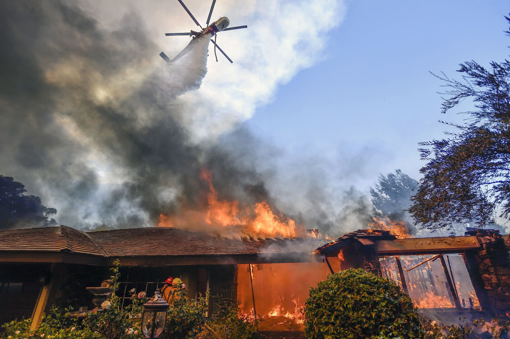 APTOPIX California Wildfires